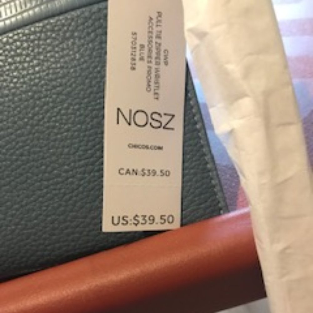 Chicos wristlet - Picture 3 of 8